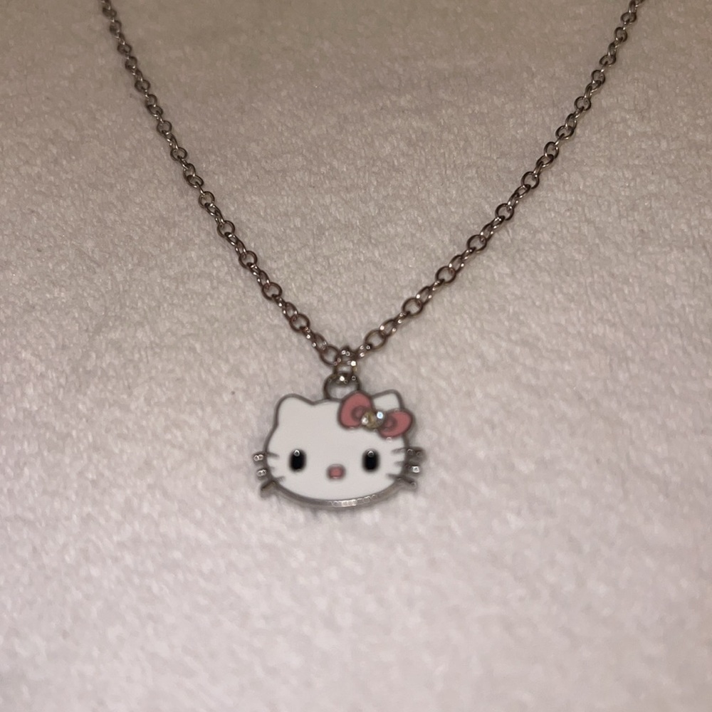 NWT Hello Kitty Necklace